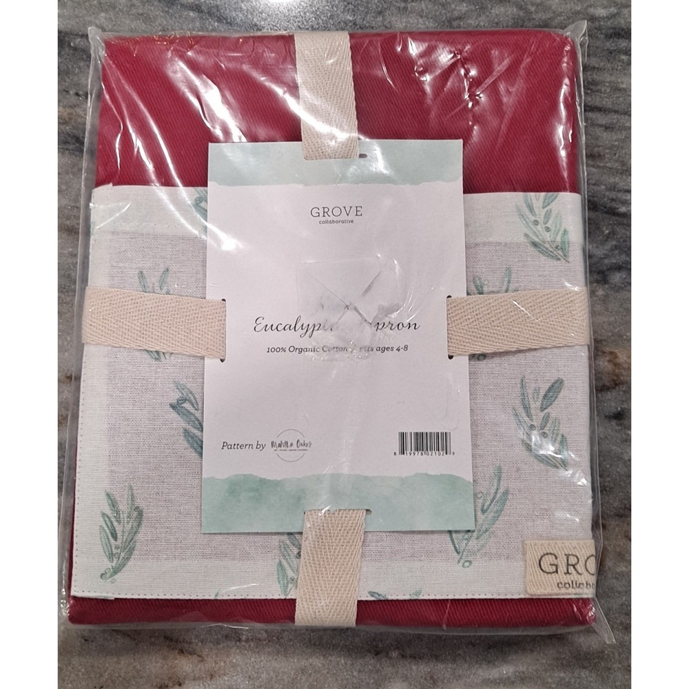 Kids Grove Collaborative Eucalyptus Pattern‎ Apron 100% Organic Cotton, New